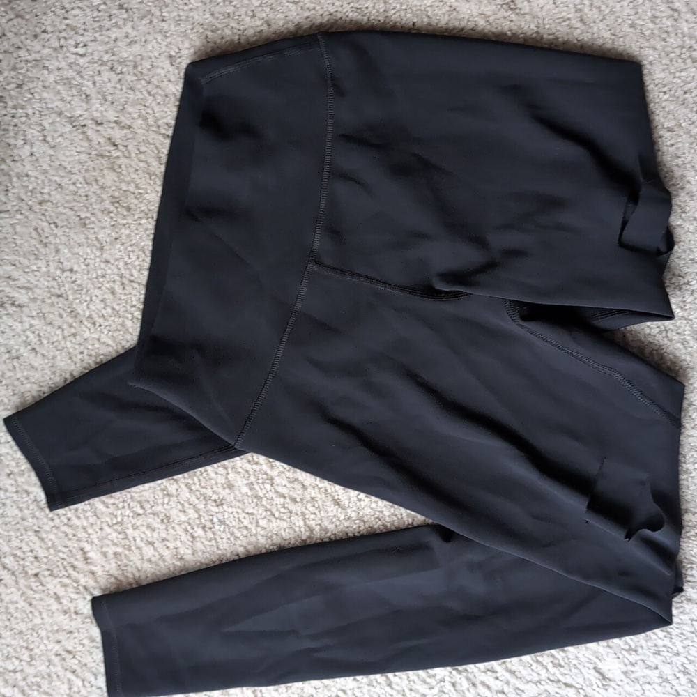 Alo yoga ripped warrior leggings